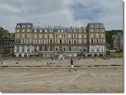 Hotel des Roches Noires